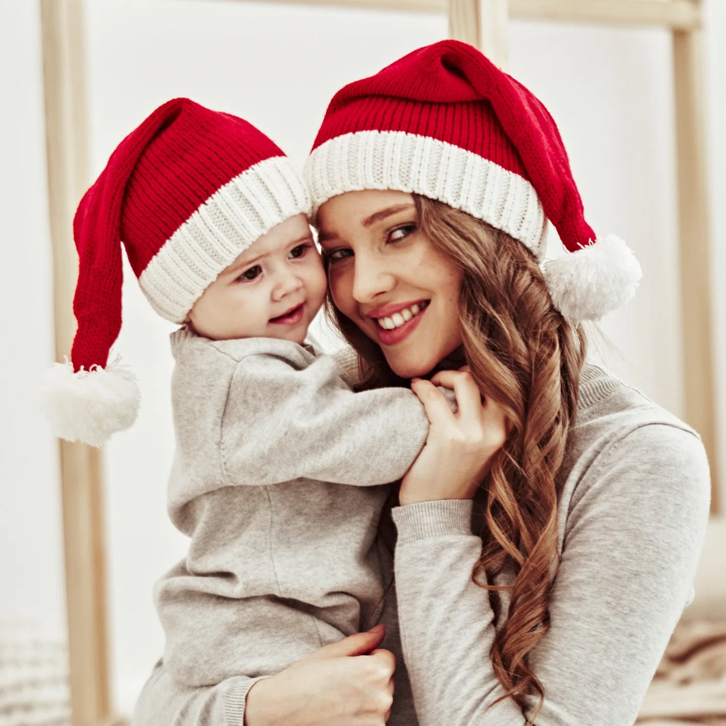 Santa Claus Hat – Knitted with Cute Pom-pom ⭐⭐⭐⭐⭐